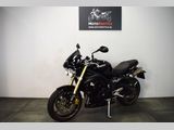 TRIUMPH STREET TRIPLE 675