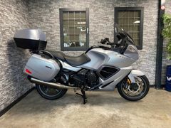 TRIUMPH TROPHY 1200