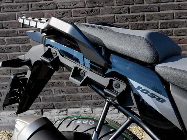 suzuki - v-strom-1050