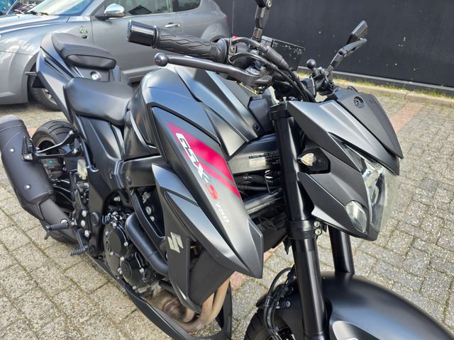 suzuki - gsx-s-750-a