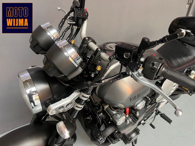 yamaha - xjr-1300