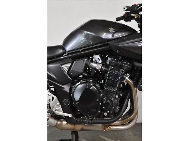 suzuki - gsf-650-s-bandit-abs