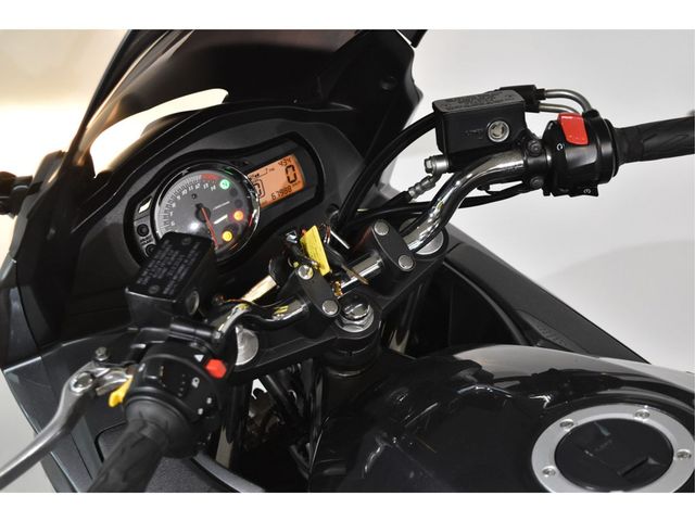 suzuki - gsf-650-s-bandit-abs