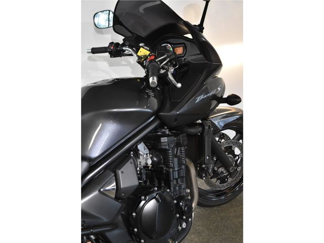 suzuki - gsf-650-s-bandit-abs