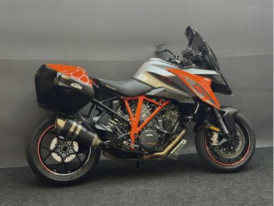 KTM 1290 SUPER DUKE GT – foto 3
