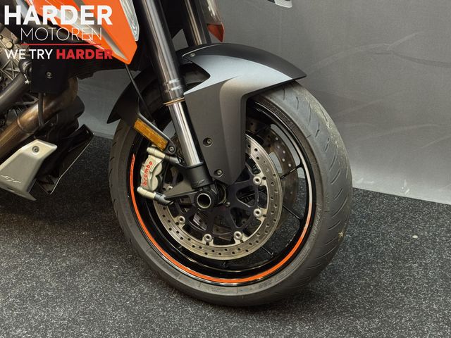 ktm - 1290-super-duke-gt