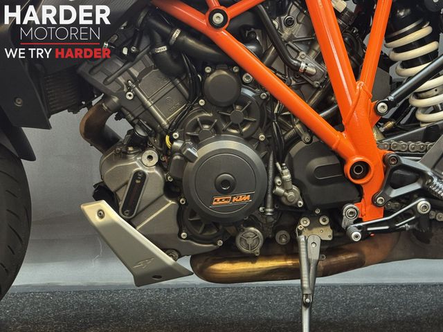 ktm - 1290-super-duke-gt