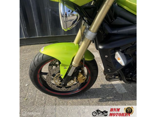 triumph - street-triple