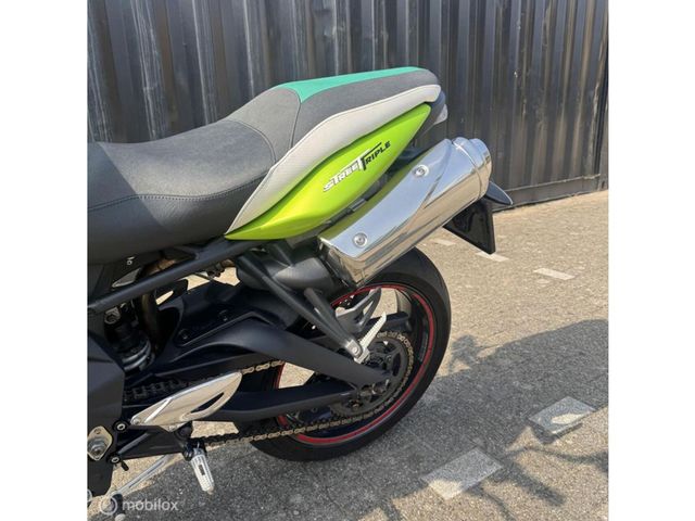 triumph - street-triple