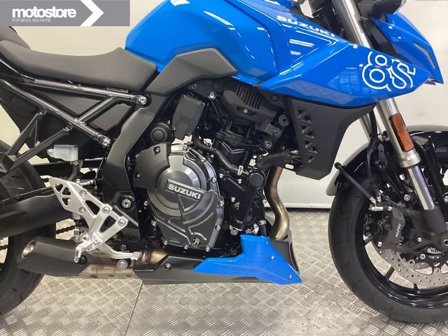 suzuki - gsx-8s
