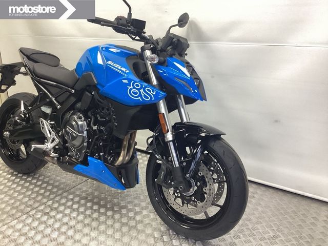 suzuki - gsx-8s