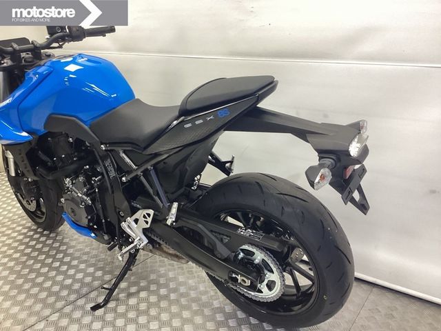 suzuki - gsx-8s