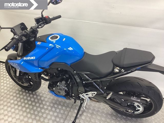 suzuki - gsx-8s