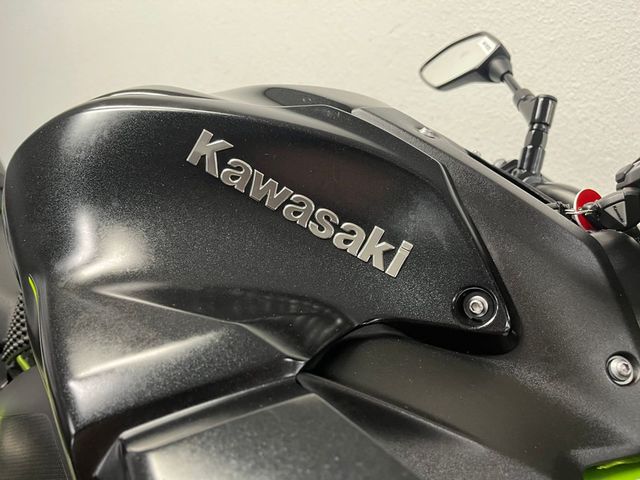 kawasaki - z900