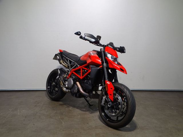 ducati - hypermotard-950