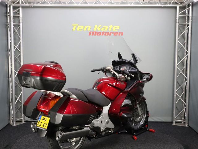 honda - st-1300-pan-european-abs