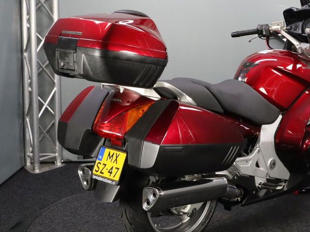 honda - st-1300-pan-european-abs