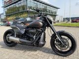 HARLEY-DAVIDSON FXDR 114