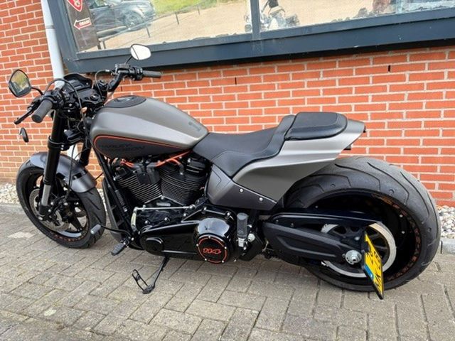 harley-davidson - fxdr-114