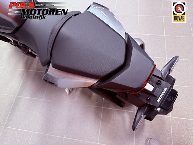 honda - cb-750-hornet