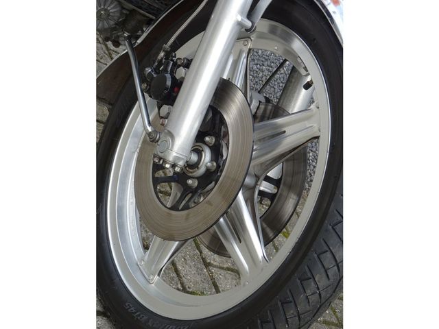 honda - gl-1000-goldwing