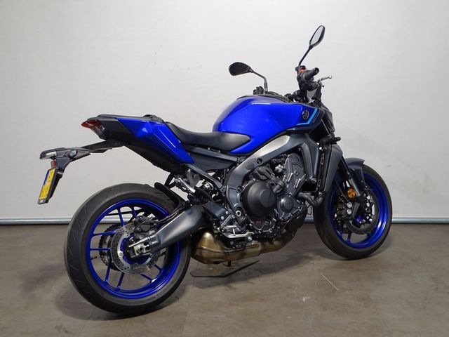 yamaha - mt-09-y-amt
