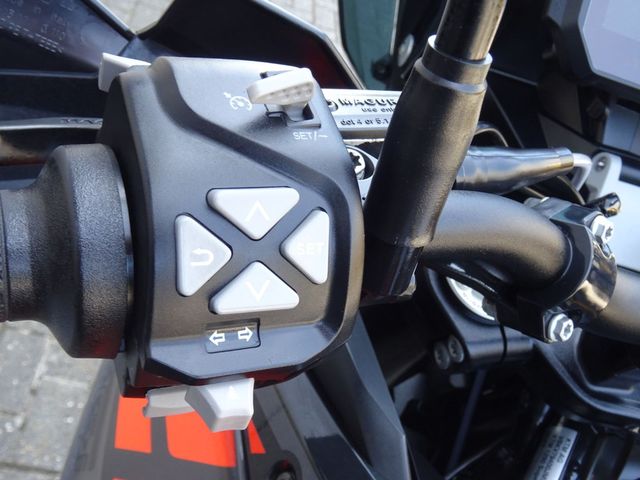 ktm - 1290-super-adventure-s