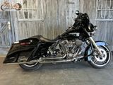 HARLEY-DAVIDSON STREET GLIDE FLHX