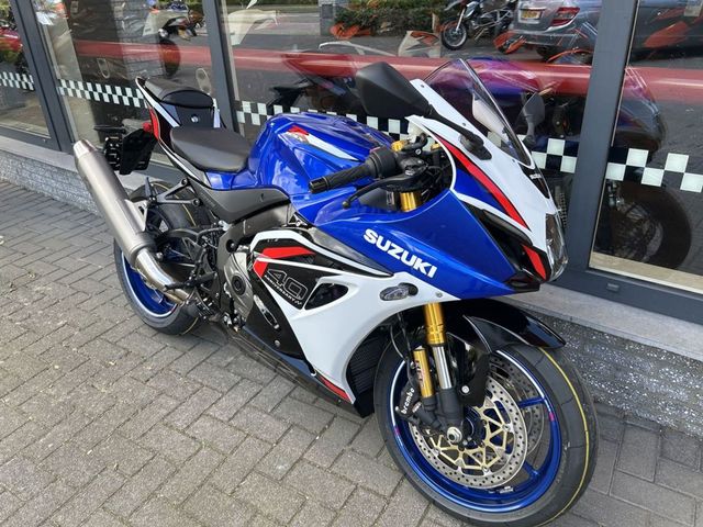 suzuki - gsx-r-1000-r