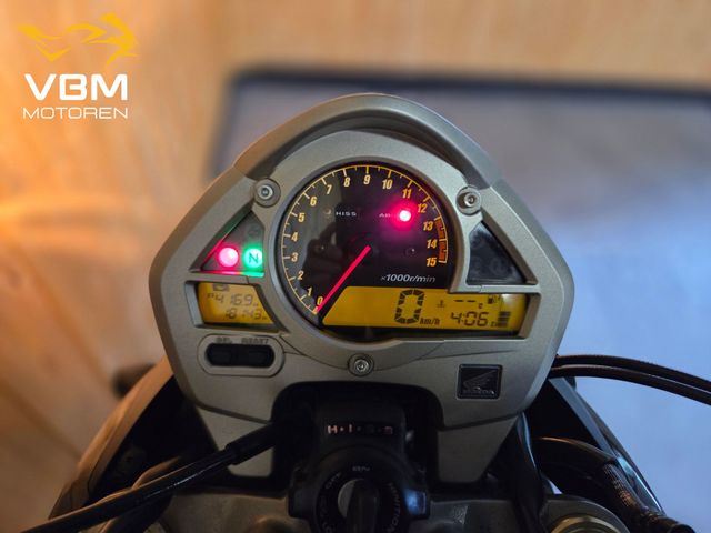 honda - cb-600-f-hornet-c-abs