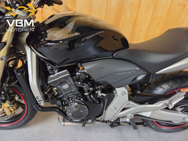 honda - cb-600-f-hornet-c-abs