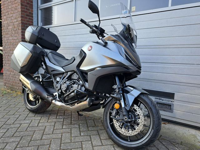 honda - nt-1100-dct