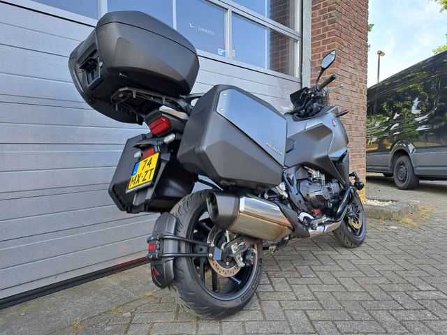 honda - nt-1100-dct