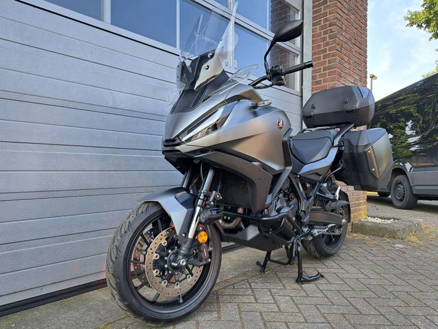 honda - nt-1100-dct