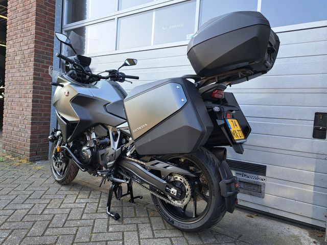 honda - nt-1100-dct