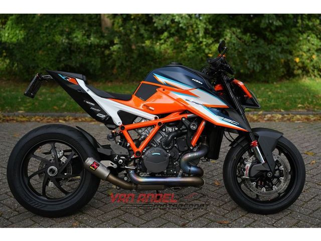ktm - 1290-super-duke-rr