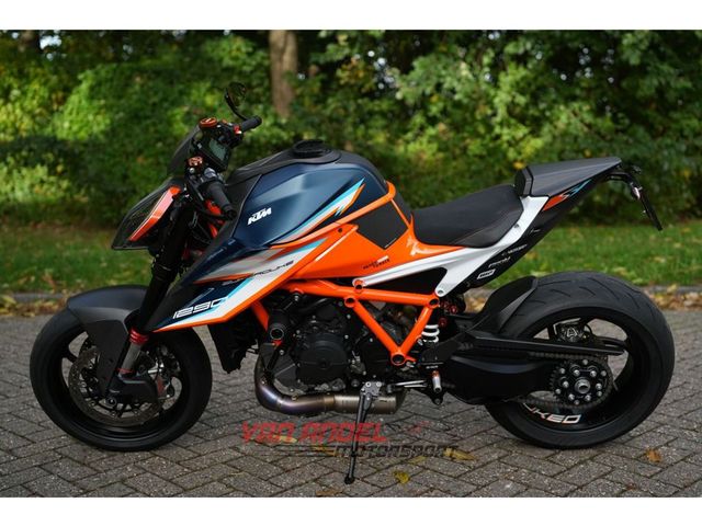 ktm - 1290-super-duke-rr