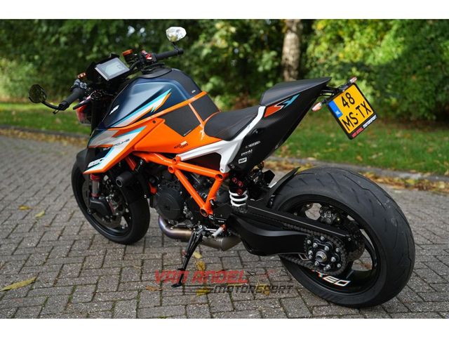 ktm - 1290-super-duke-rr