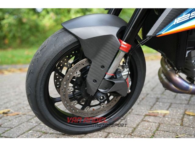 ktm - 1290-super-duke-rr