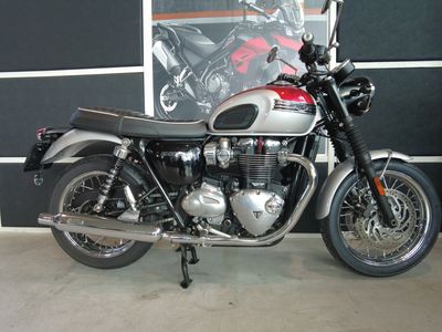 TRIUMPH BONNEVILLE  T 120 – foto 2