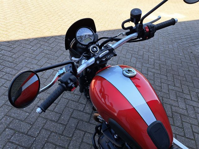 triumph - street-scrambler