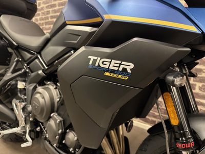 TRIUMPH TIGER SPORT 800 TOUR – foto 3