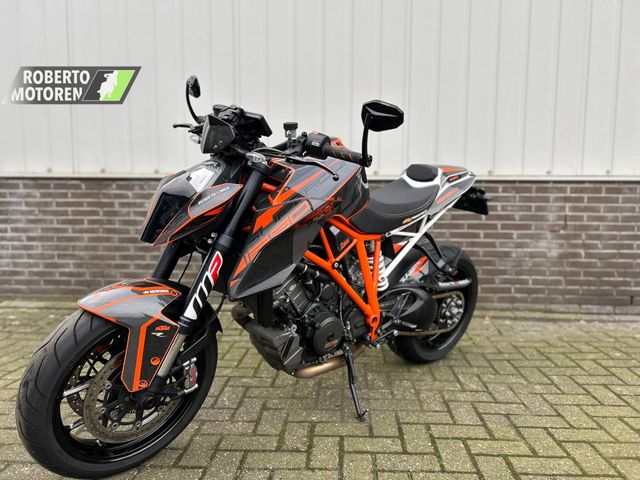ktm - 1290-super-duke-r