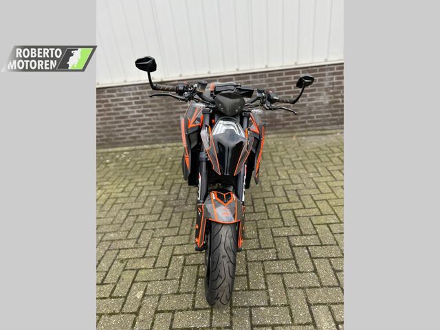 ktm - 1290-super-duke-r