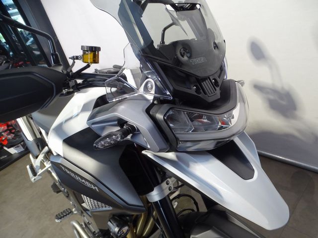 triumph - tiger-1200-gt-pro