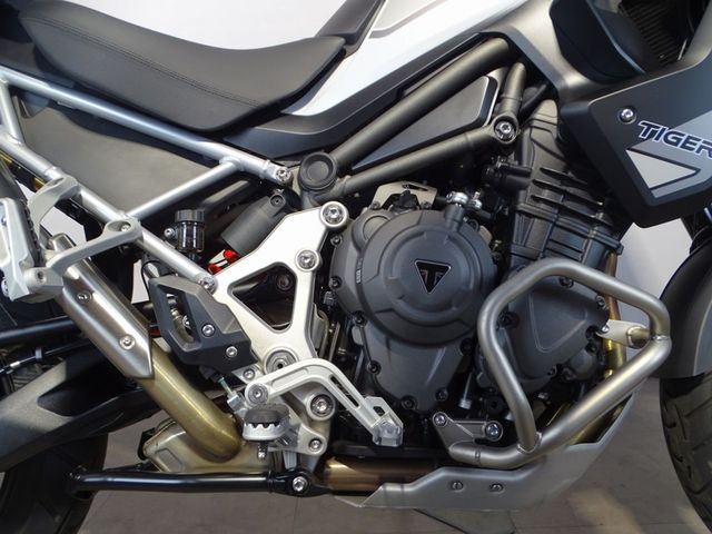 triumph - tiger-1200-gt-pro