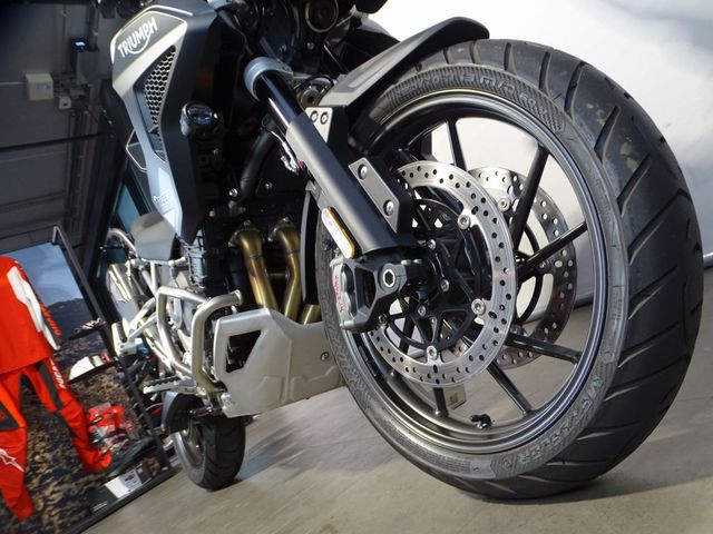 triumph - tiger-1200-gt-pro