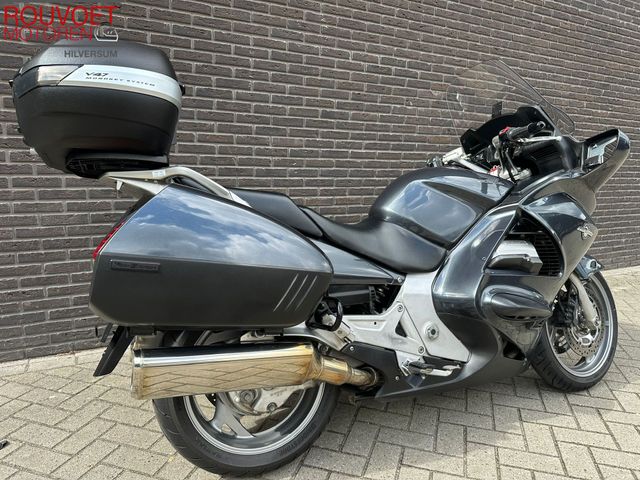 honda - st-1300-pan-european