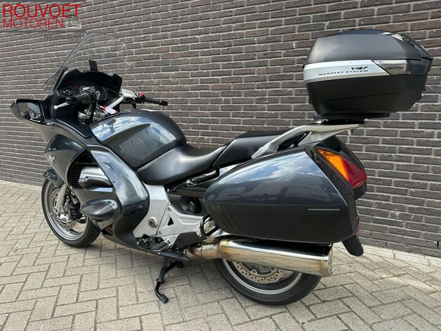 honda - st-1300-pan-european