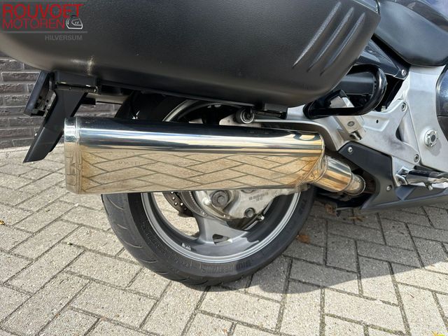 honda - st-1300-pan-european
